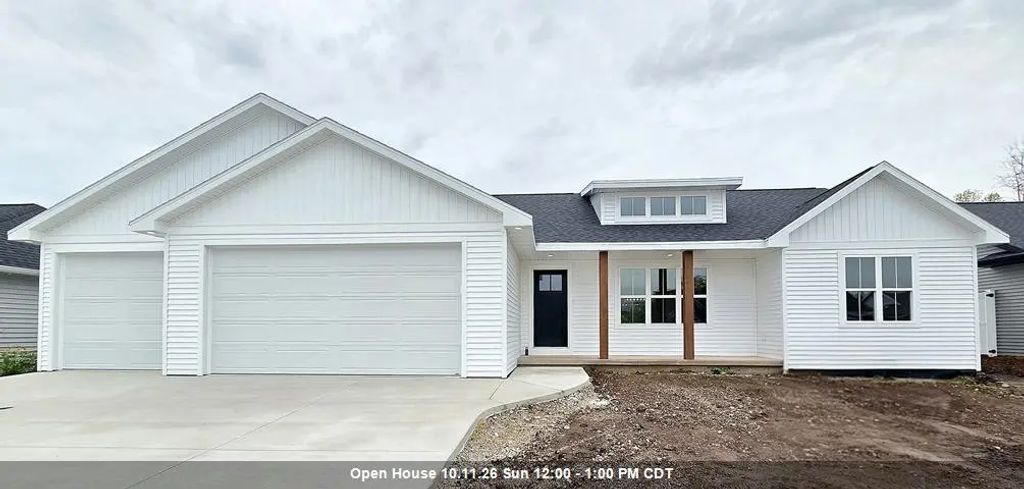 N9261 Constellation Drive, APPLETON