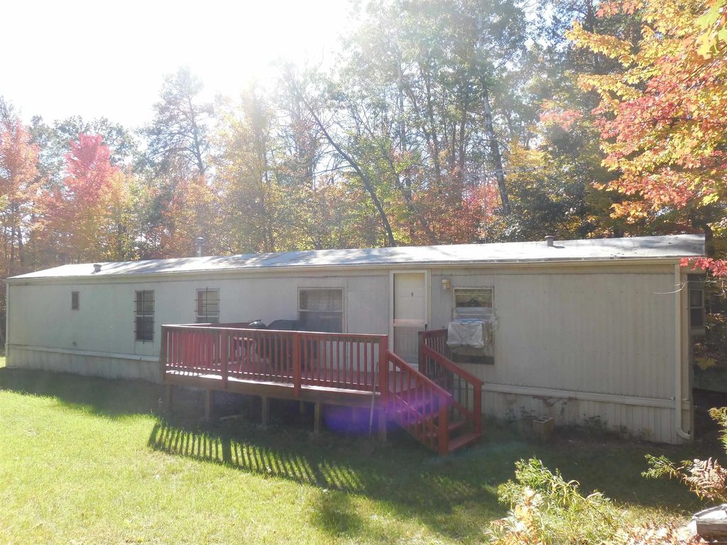 W11903 County Road W, CRIVITZ