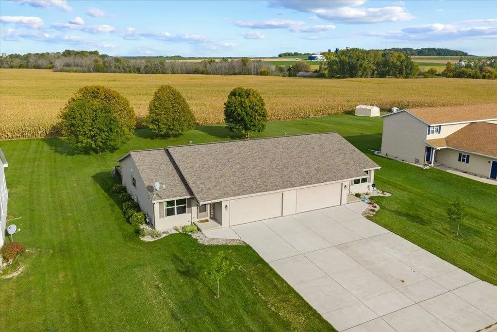 418 Prairie Lane, LUXEMBURG