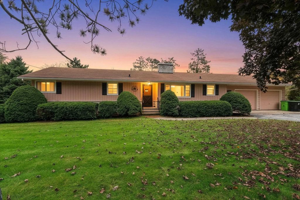 W12782 Elm Street, CAROLINE