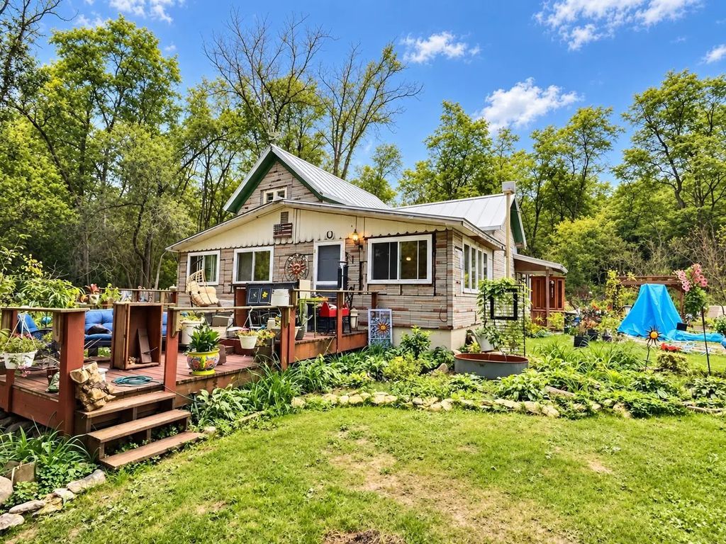 W3820 County Road M, PINE RIVER