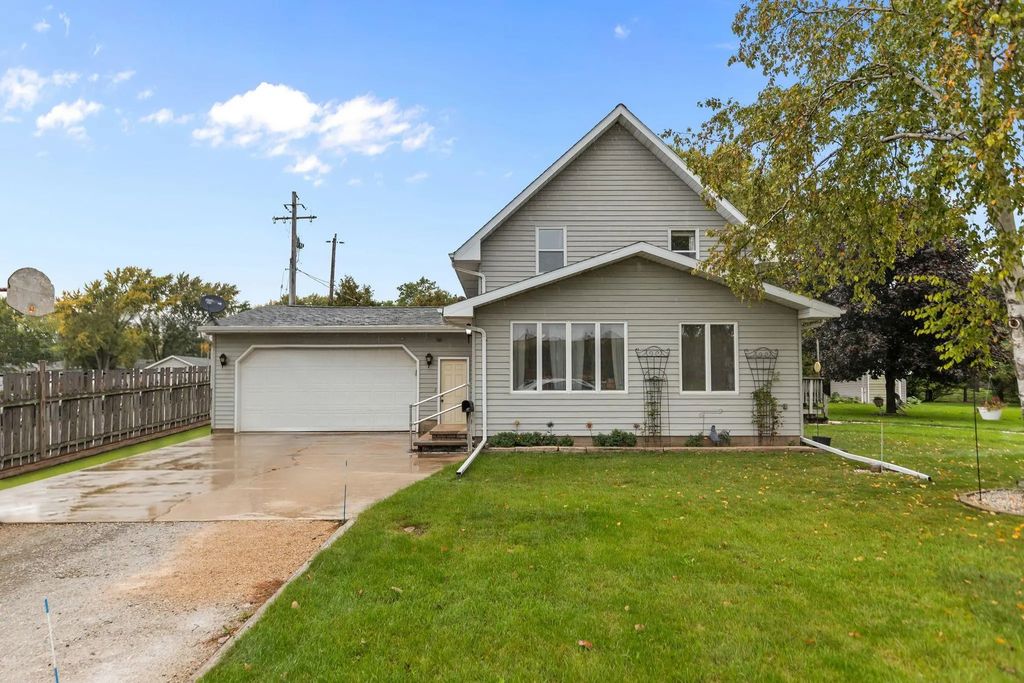 311 N Kensington Drive, APPLETON