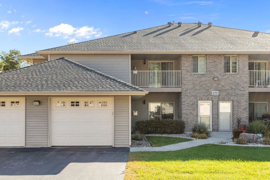 4714 Everbreeze Circle, APPLETON