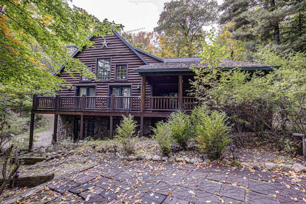 17410 W Wheeler Lake Lane, LAKEWOOD