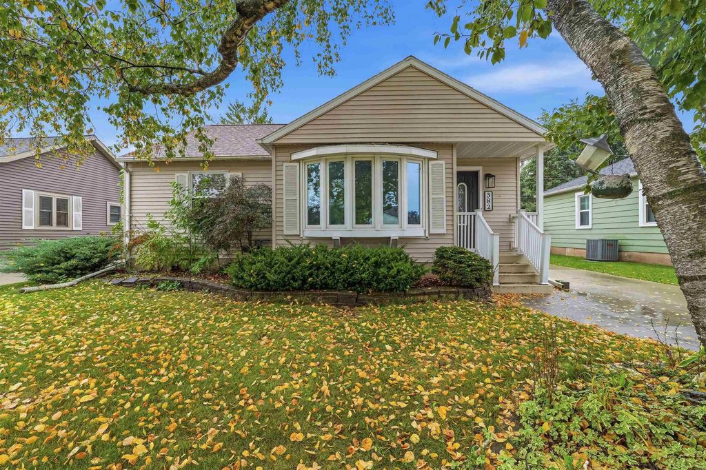 382 E 11th Street, FOND DU LAC