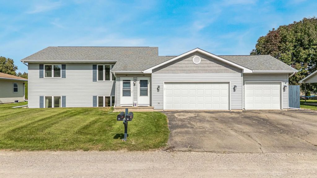 60 Kope Avenue, OSHKOSH