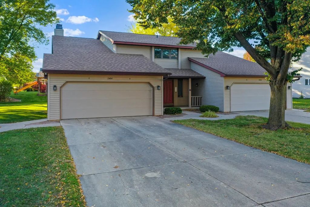 2404 Cedar Ridge Court C, GREEN BAY