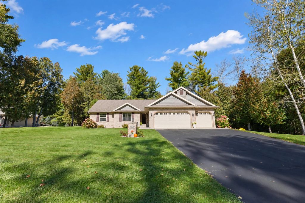 3330 Tarragon Trail, GREEN BAY