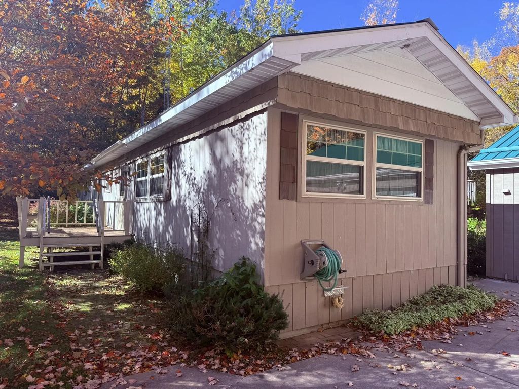 630 Kulczyski Lane, ARMSTRONG CREEK