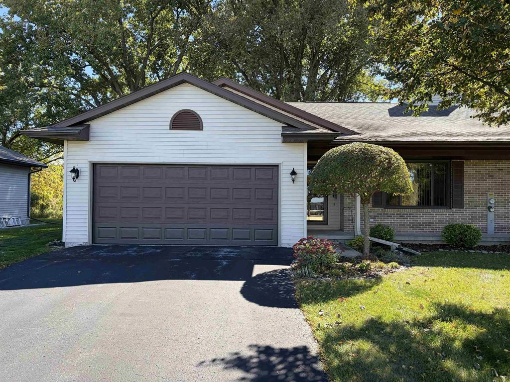 N7283 Winnebago Drive, FOND DU LAC