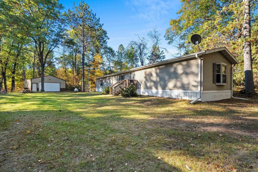 N11335 Evan Hill Road, CRIVITZ