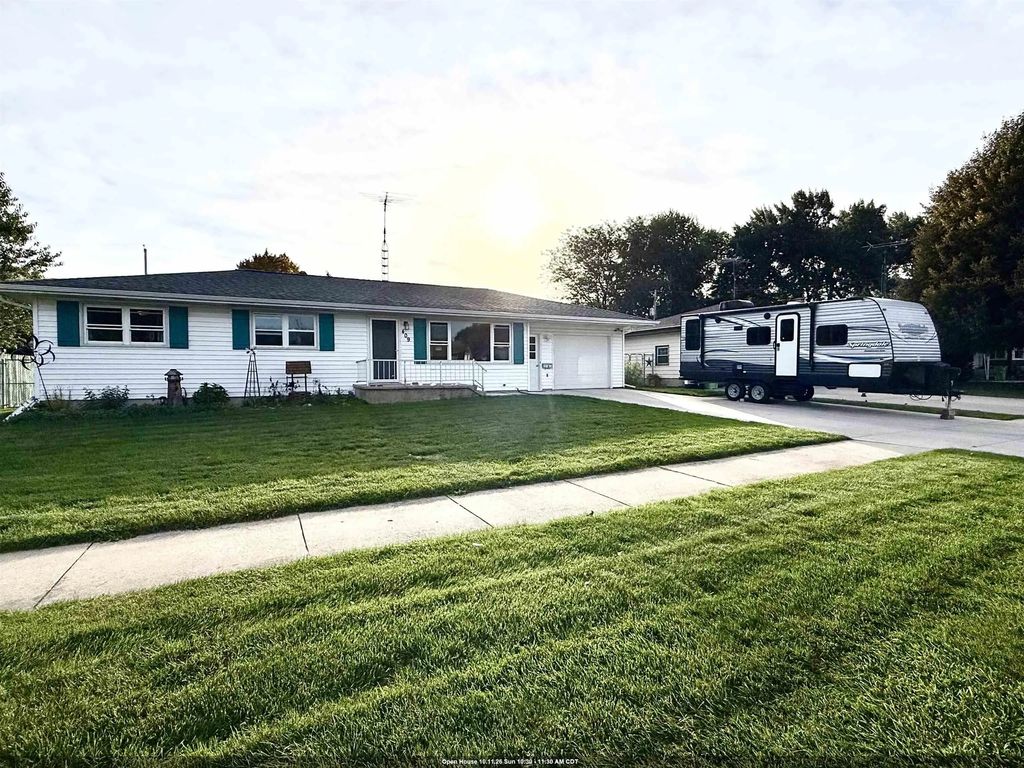 409 Grant Street, BEAVER DAM
