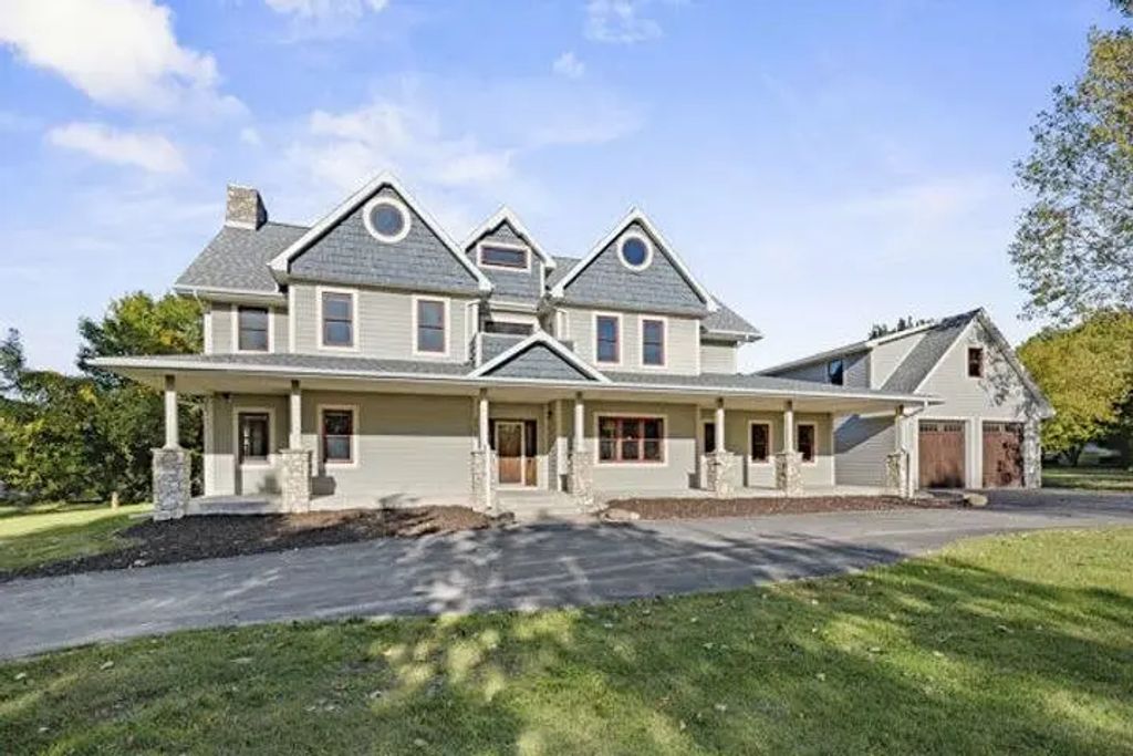 2006 Vermont Place, STURGEON BAY