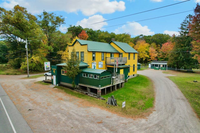 N2797 Shore Drive, MARINETTE