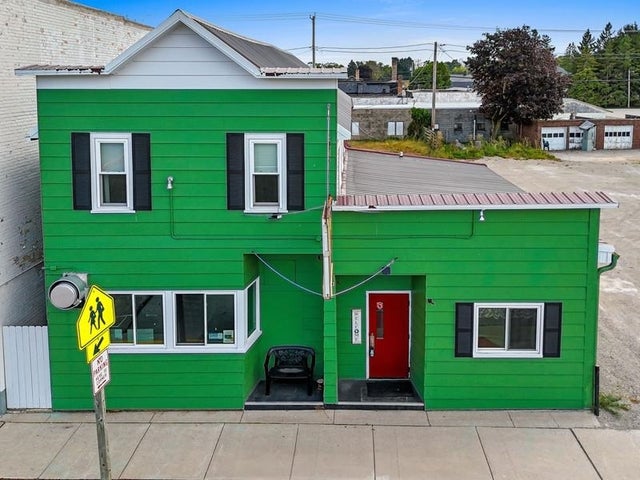 110 W Pulaski Street, PULASKI