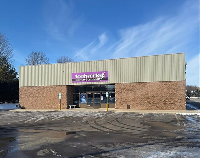 728 Schelfhout Lane, KIMBERLY