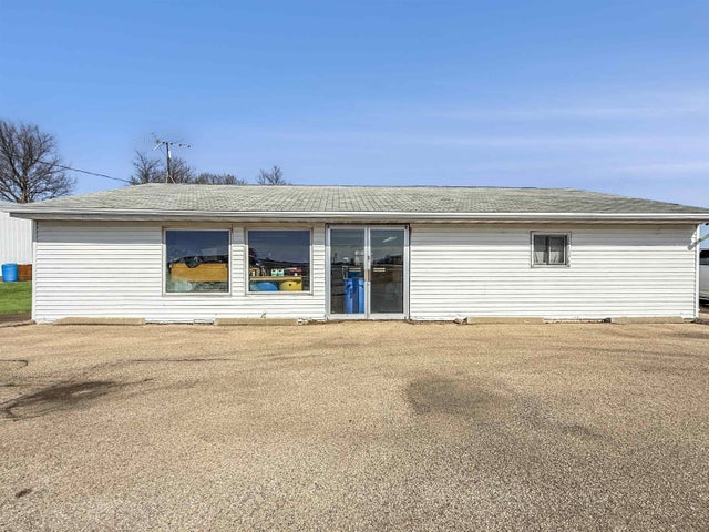 4924 State Rd 21, OMRO