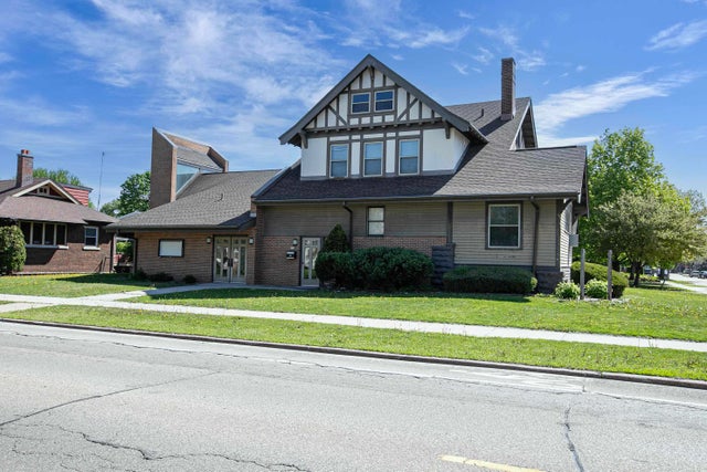 634 Wisconsin Street, OSHKOSH