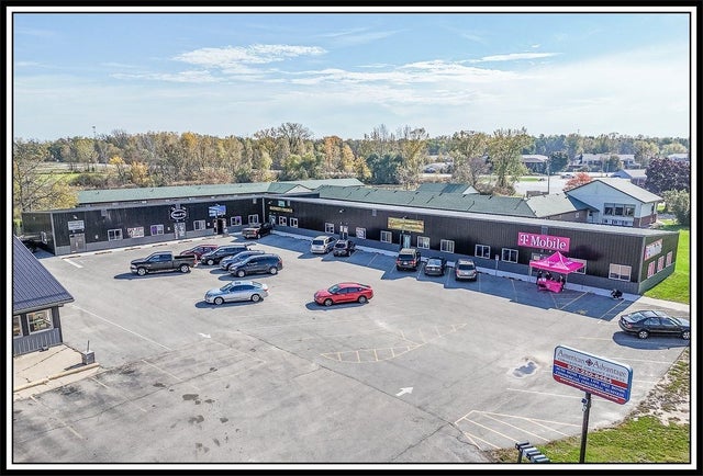 1186 N Shawano Street, NEW LONDON