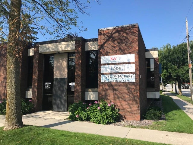 1701 Washington Street, MANITOWOC