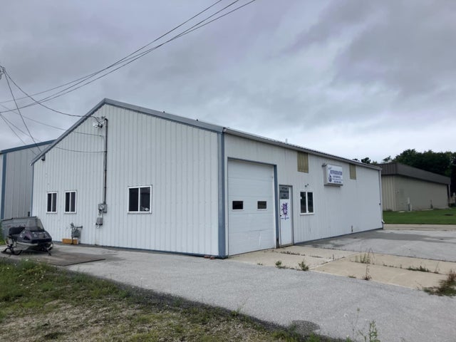 1801 Roosevelt Avenue, NEW HOLSTEIN