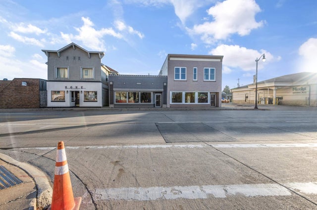 1949 Hall Avenue, MARINETTE