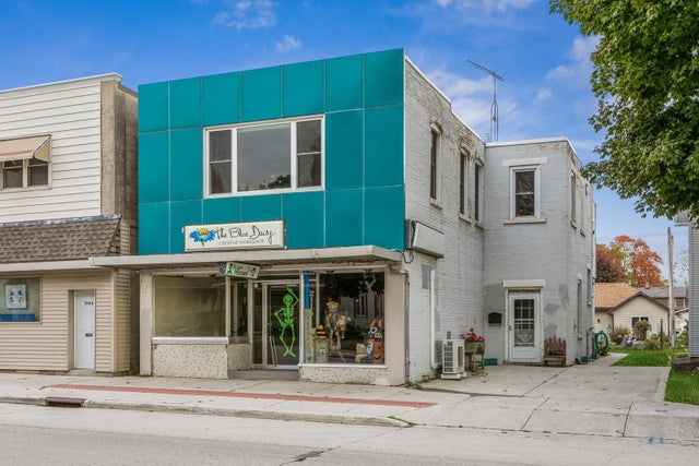 2114 Wisconsin Avenue, NEW HOLSTEIN
