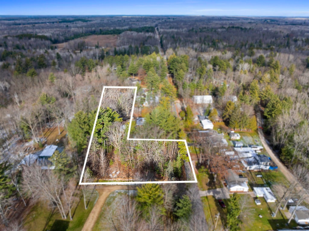 5708 W Hudson Lane 1, WAUSAUKEE