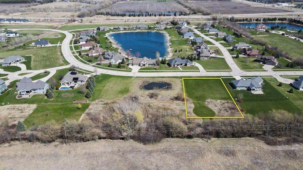 382 N Country Lane 90, FOND DU LAC