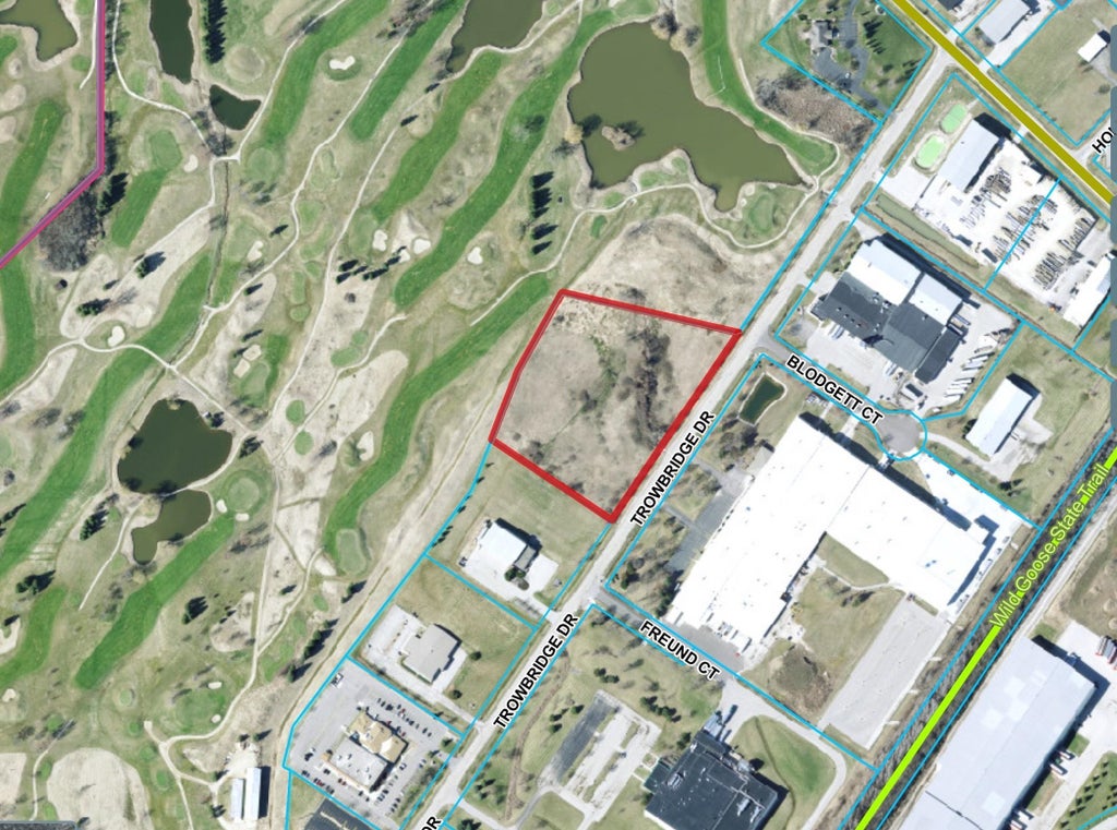 Trowbridge Drive, FOND DU LAC