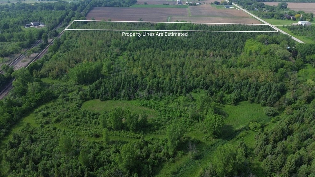 County Road R B1, OSHKOSH