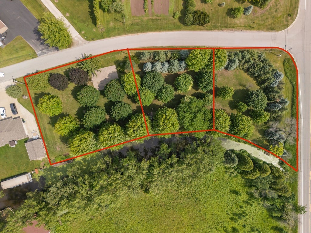 Black Wolf Point Lane, OSHKOSH