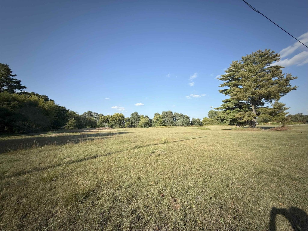 925 E Maurer Street, SHAWANO