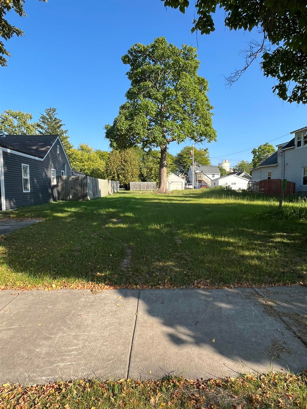 1223 S Chestnut Avenue, GREEN BAY