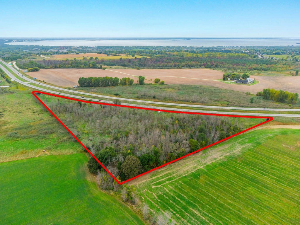 3800 Sturgeon Bay Road, GREEN BAY