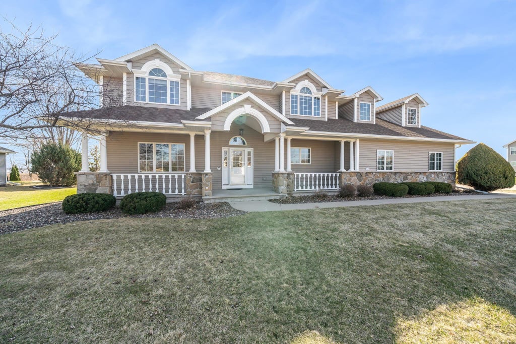 3895 Shorebird Court, OSHKOSH