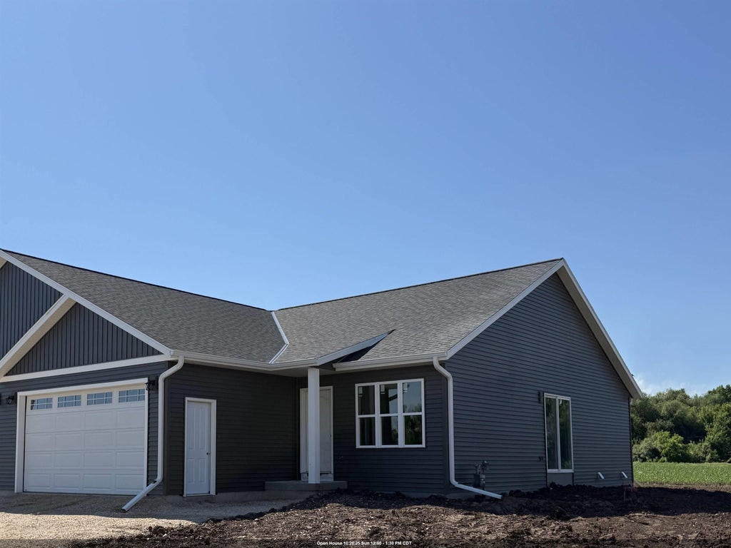 W3272 County Road W, MALONE