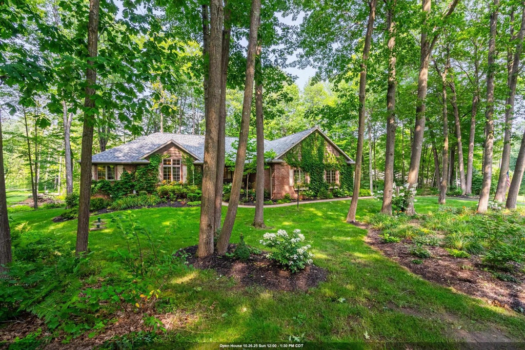 7068 Lone Oak Lane, SOBIESKI