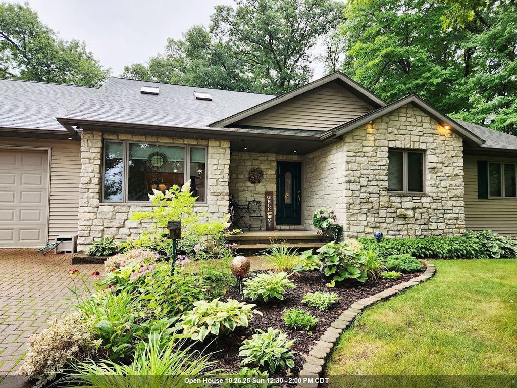 N11852 Lettau Drive, BROWNSVILLE