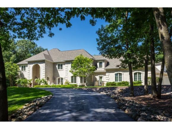 2048 Muirwood Court, GREEN BAY