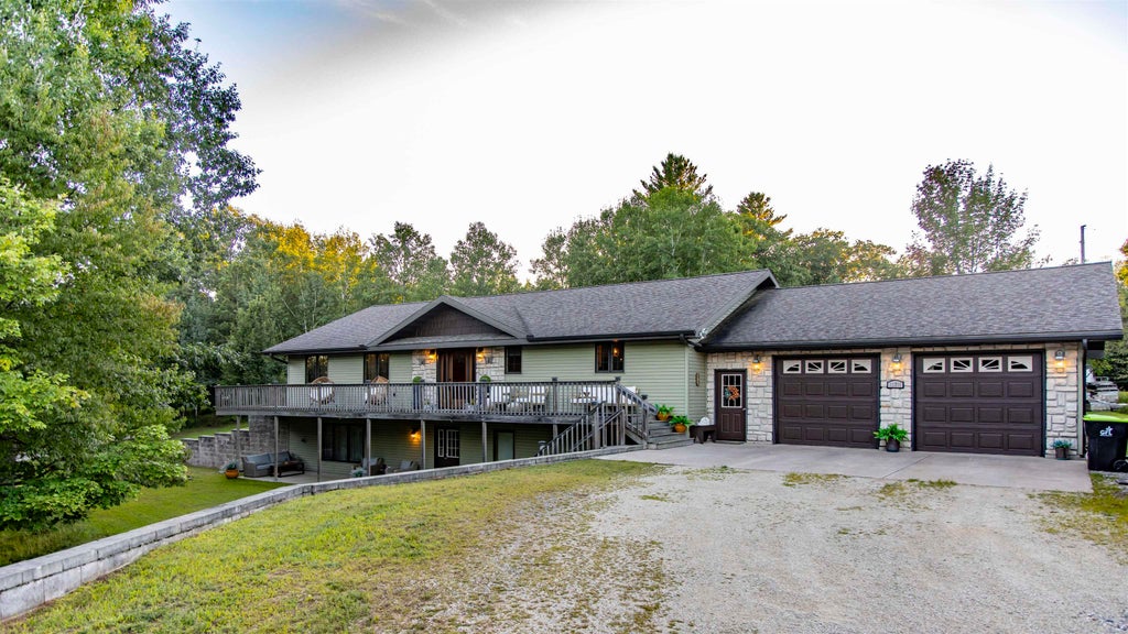 N22791 Carpenter Road, NIAGARA