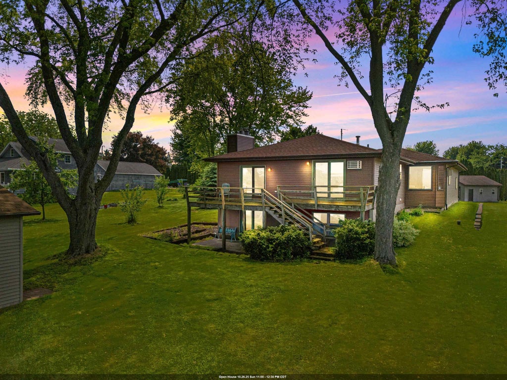 6352 Black Wolf Point Lane, OSHKOSH