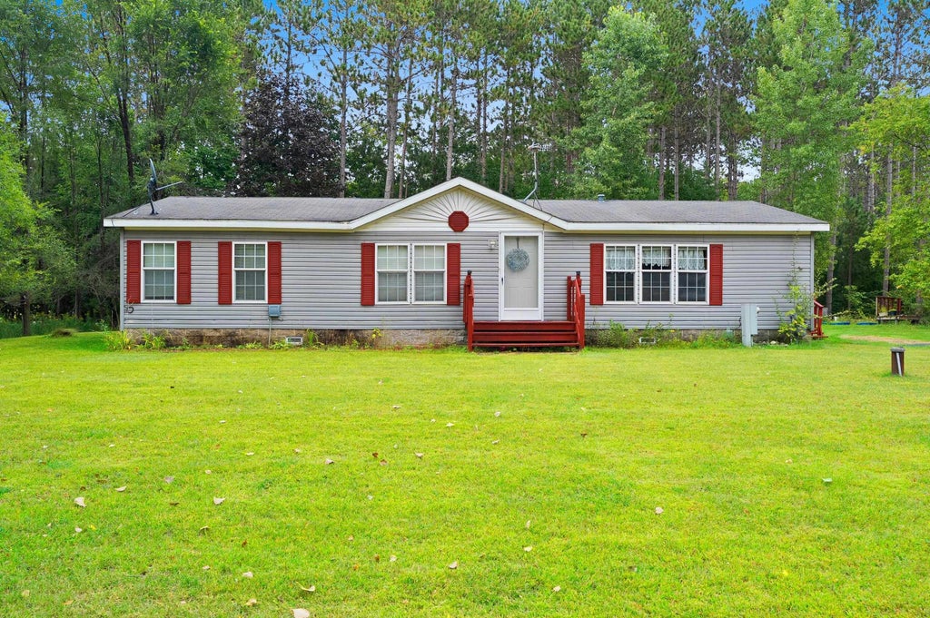 10648 Pine Woods Lane, COLEMAN