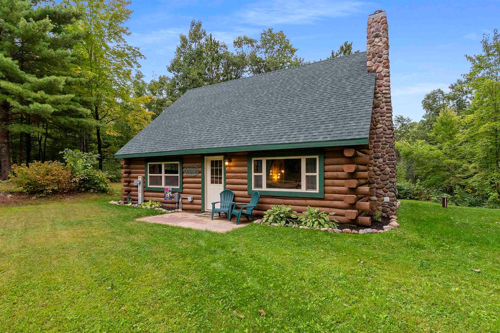 N1222 Big Sky Road, KESHENA