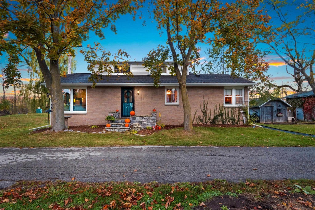 4132 Bayside Road, SUAMICO