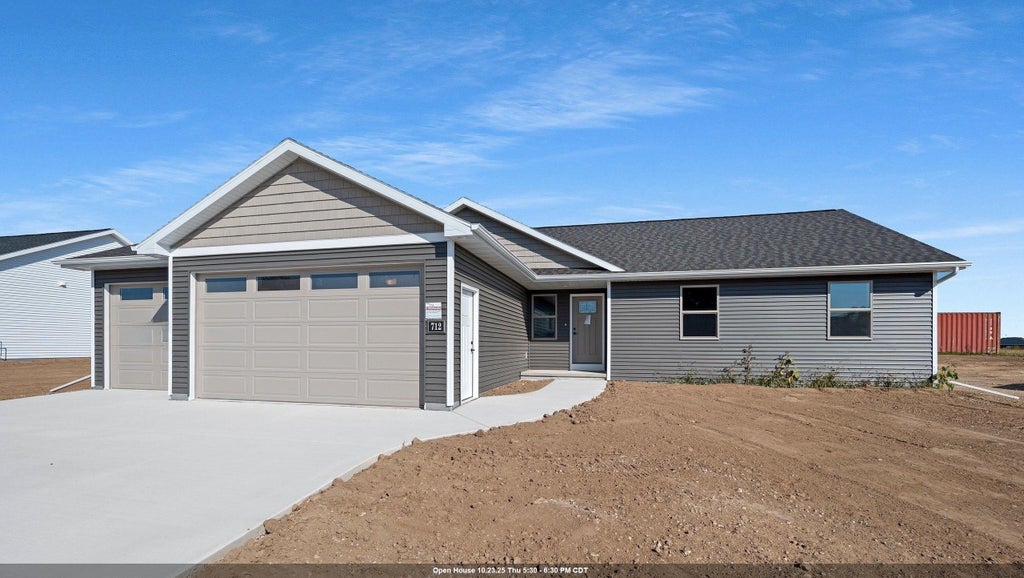 712 Bessy Lane, CHILTON