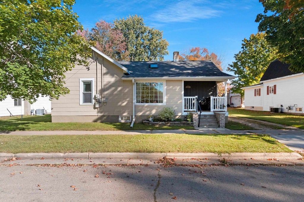 201 Modoc Street, CLINTONVILLE