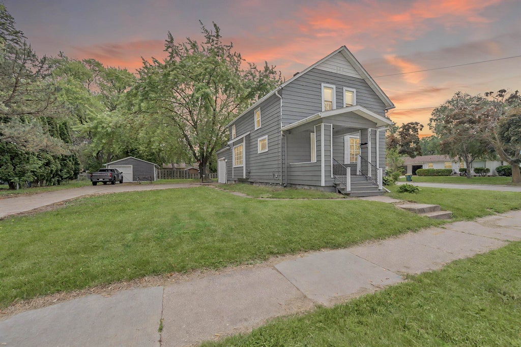 1411 Shawano Avenue, GREEN BAY