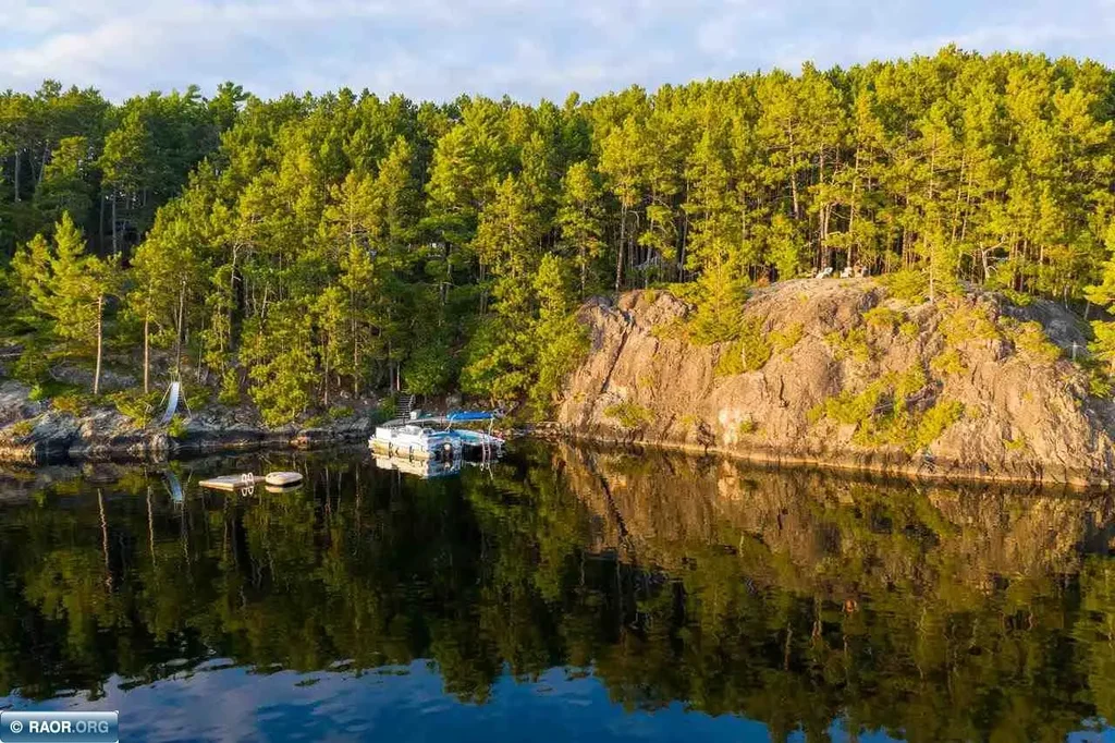 X Waters Island, Ely