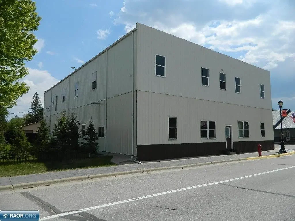 300 Main Street, Littlefork